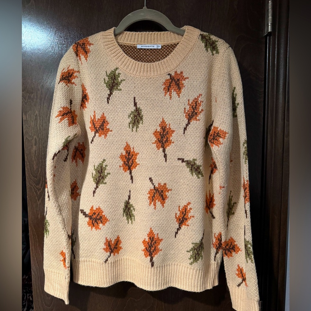Staccato Cream Sweater with Autumn Leaves
